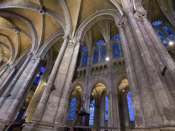 Notre-Dame-Chartres.jpg