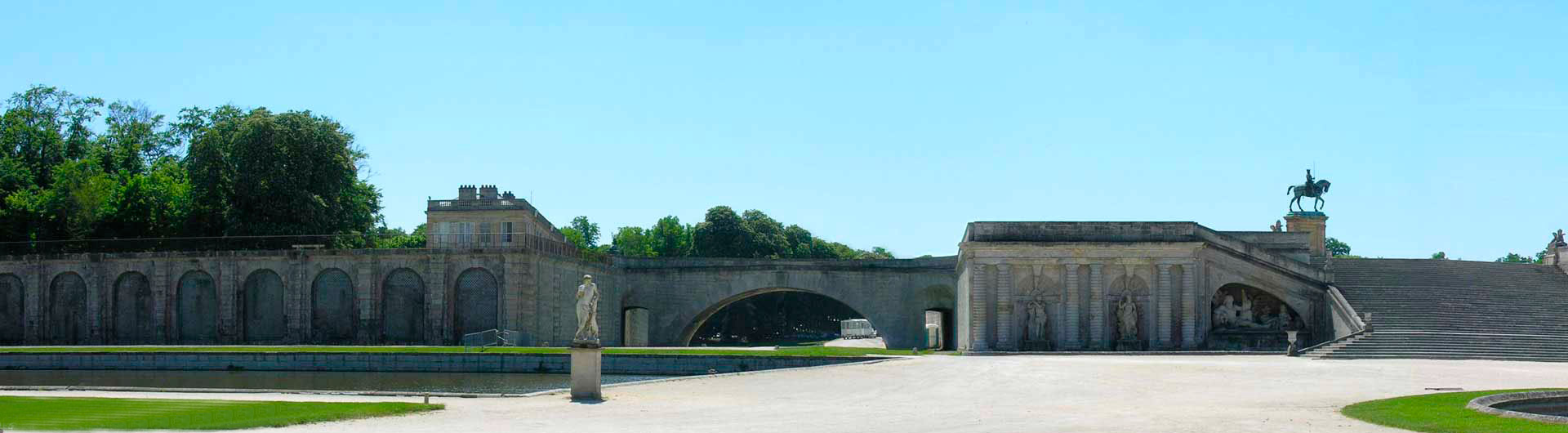 EL PALACIO DE CHANTILLY 